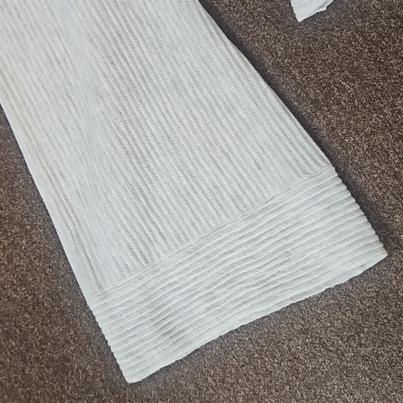 GF Collection top - Picture 3 of 5